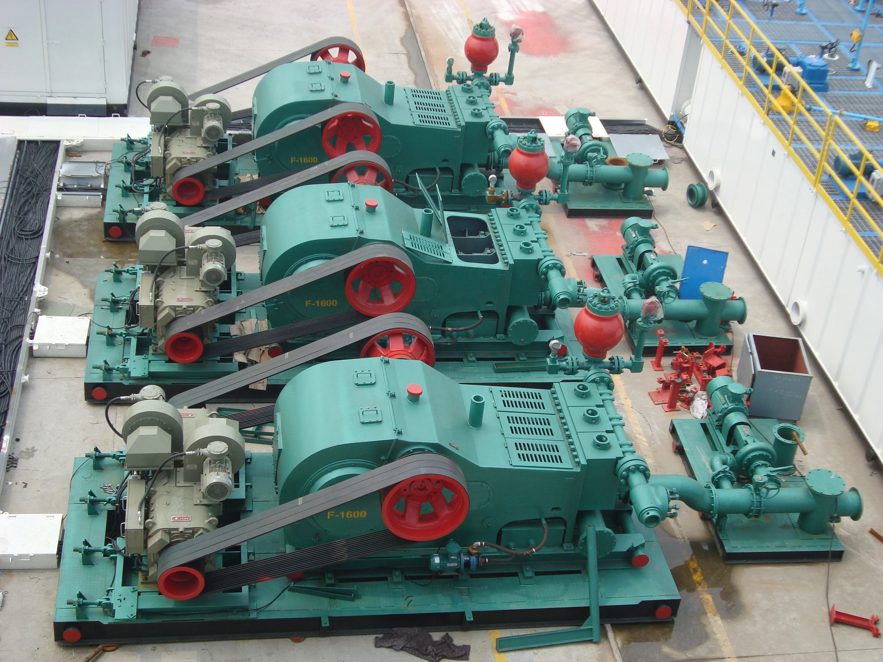 
Api Standard F1300 Reliable Oilfield Triplex Plunger Pump 