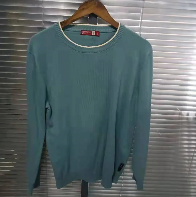 Fashionable Used Clothing Second Hand Silk Pajamas Sleepwear Night Dress