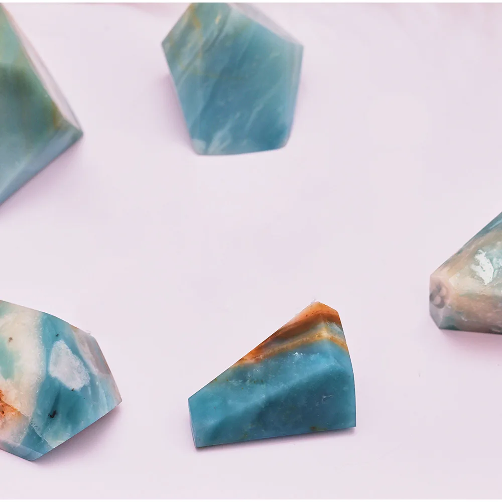 Wholesale Natural Healing Crystal Stone FengShui Rough Stone Folk Crafts