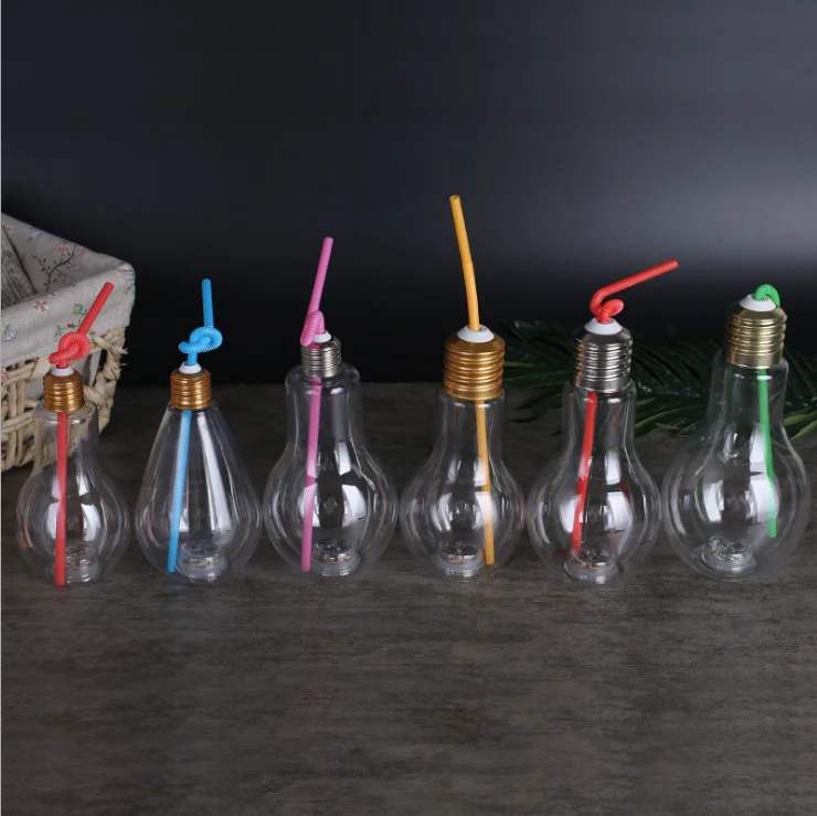 LED Drink Bulb Bottle 300ml 400ml 500ml  Light Bulb Shaped PET Cup for Cold Juice Beer Bubble Tea Beverage