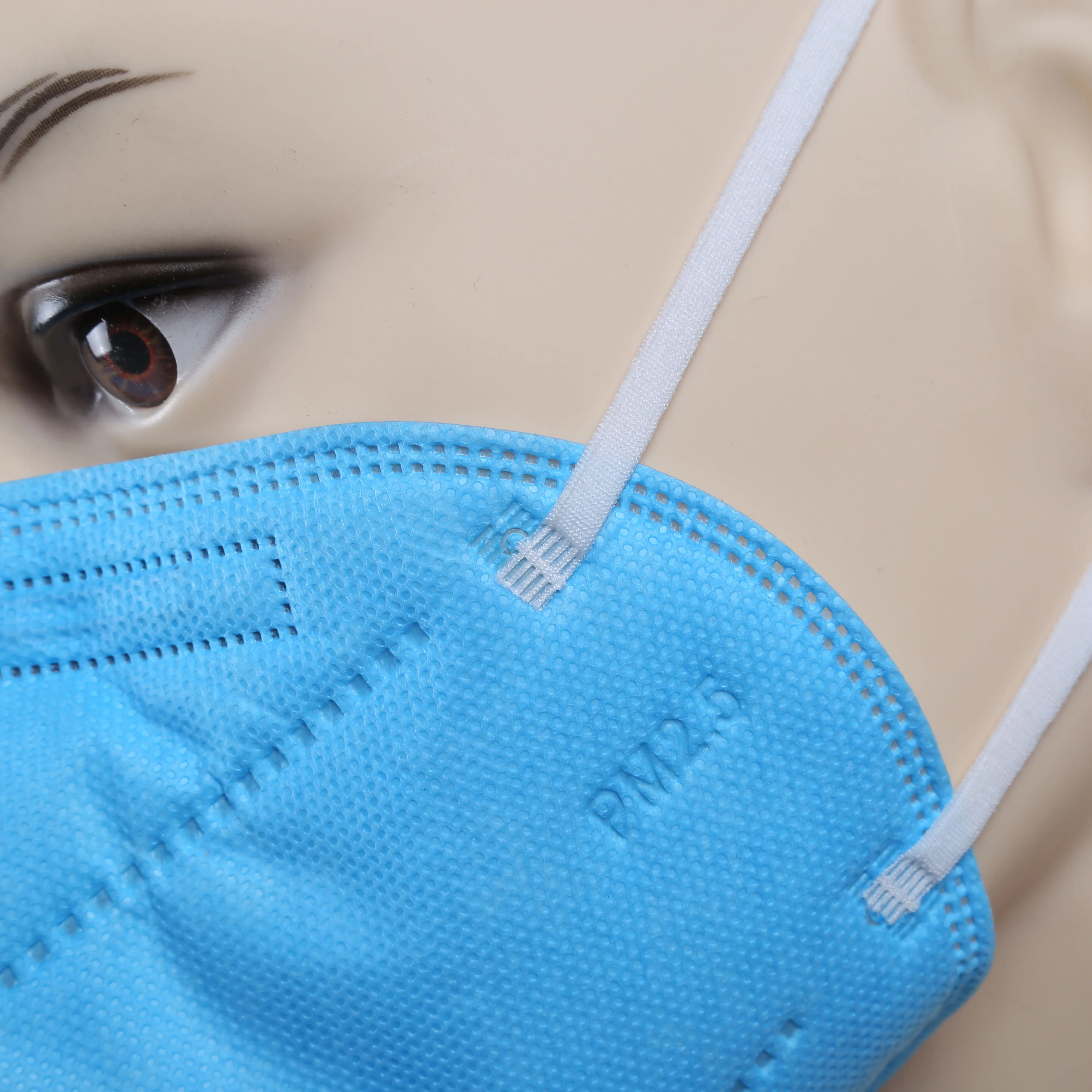 Good Quality KN95 Breathing Valve Face Mask Comfortable Earloop KN95 Mask box packing free logo customized