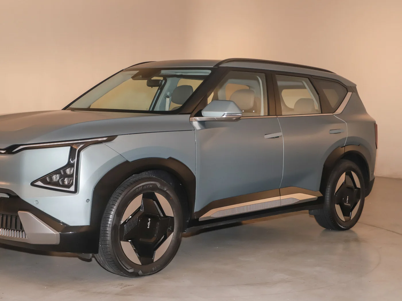 Kazakhstan самый продаваемый автомобиль 2024 KIA EV5 большой дальности 720 км электромобиль kia ev5 земля