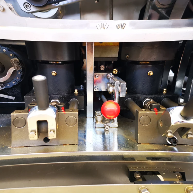 Automatic Food Powder Pillow Horizontal Flow-pack Packing Machine Candy Chocolate Biscuit food Packaging Machinery