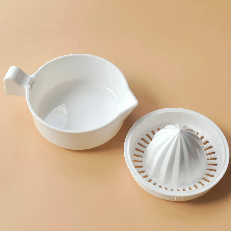 Kitchen Tool Fruit Juicer Plastic Press Lemon Orange Squeezer Manual Citrus Hand Pressure Juicer