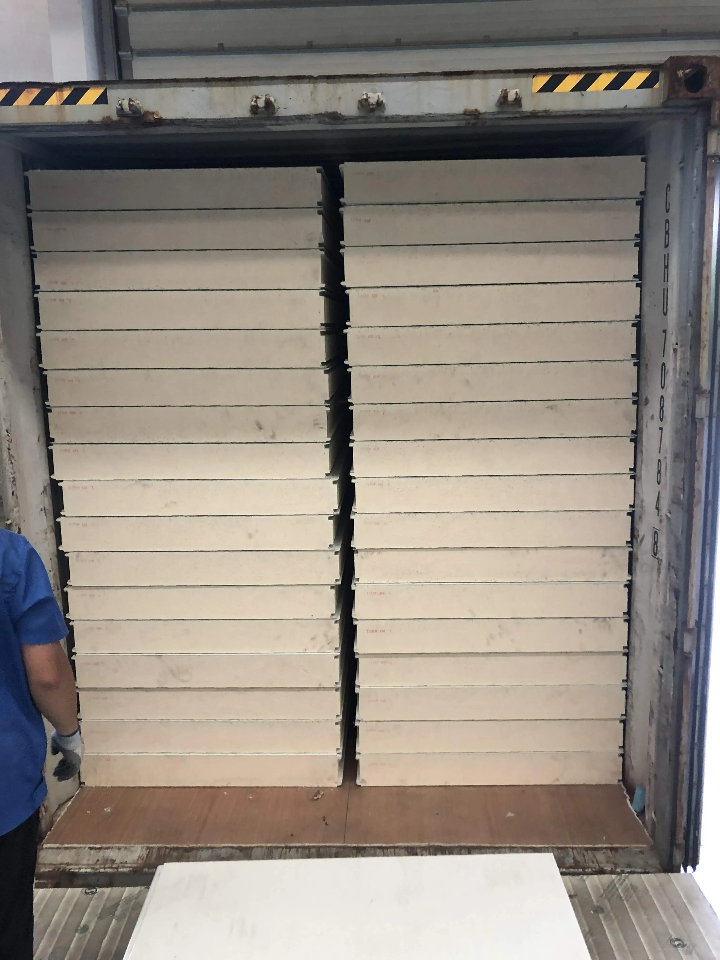 Thickness 30-200mm SIPS Building insulation board  Polyurethane PU PIR sandwich cold room storage  panel