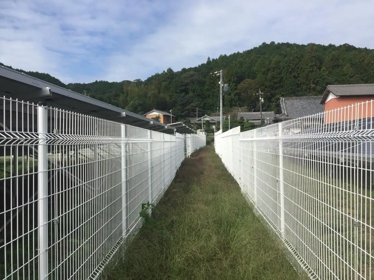 Solar ground  Mesh Fence  stainless steel wire  Hot-Dip Galvanized  Steel trellis