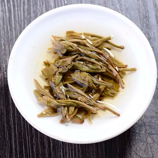 
Chinese Oriental Yunnan Puer Puerh Pu er Pu-er Pu-erh Mini Tuocha Compressed Raw Sheng Tea Square Ball in Souvenir Pot 