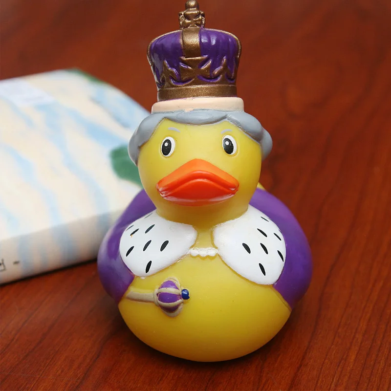 Мультяшные плавающие животные на заказ король резиновая утка виниловая детская игрушка для ванны