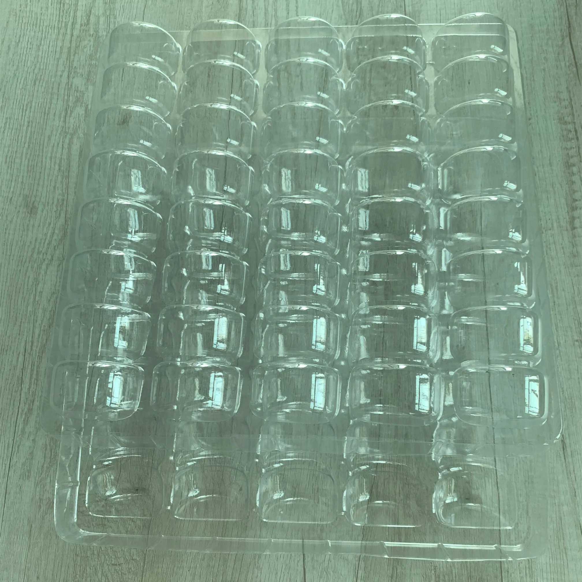 Plastic round macaron packaging display tray square cake small clear box disposable macaron packaging boxes with clear window