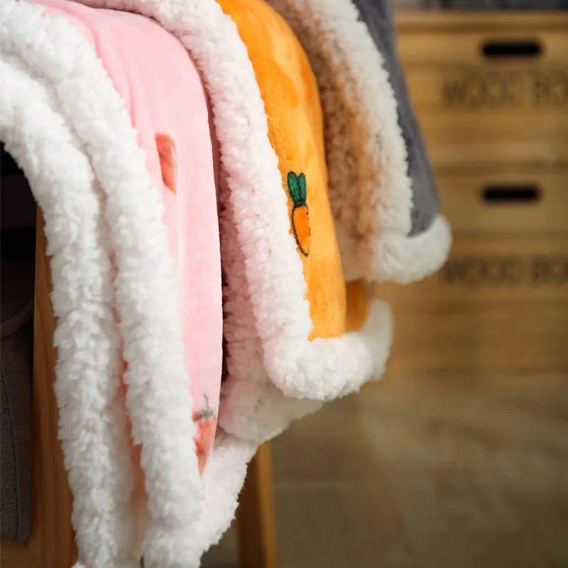 Chinese Factory Hometextile Blanket Thickening Warm Double Lambkin Coral Flannel Blanket