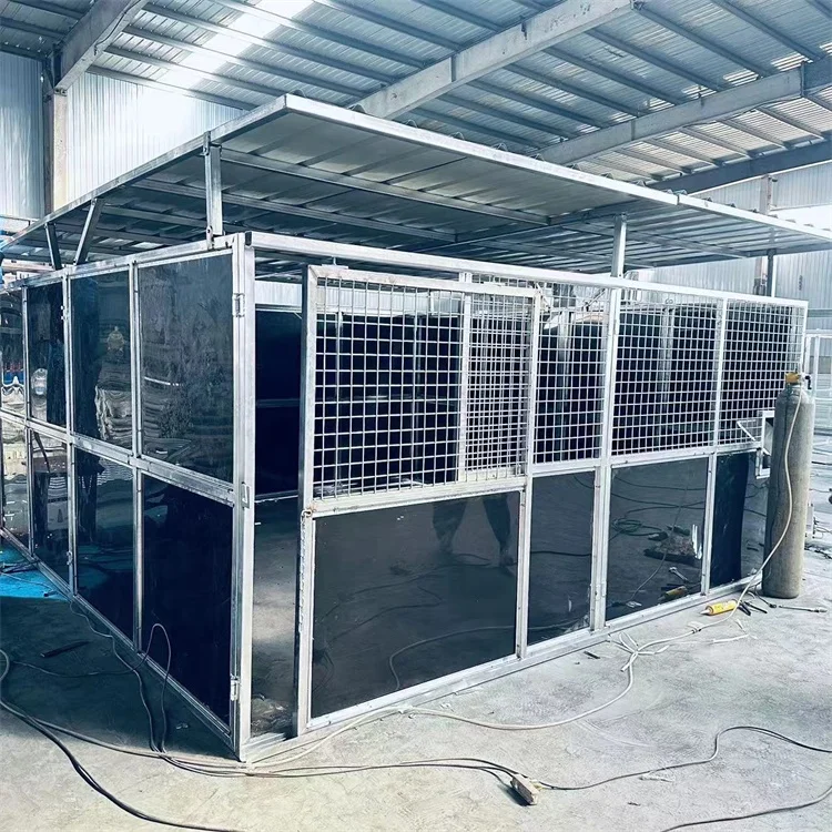 Supply Customized portable temporary mobile livestock Horse room Stable with roof