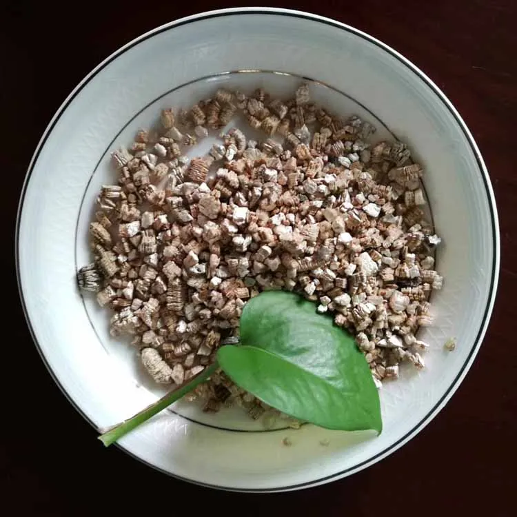 Xinjiang raw silver vermiculite mineral