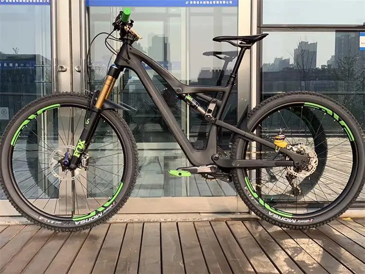 14855297891_2121102980