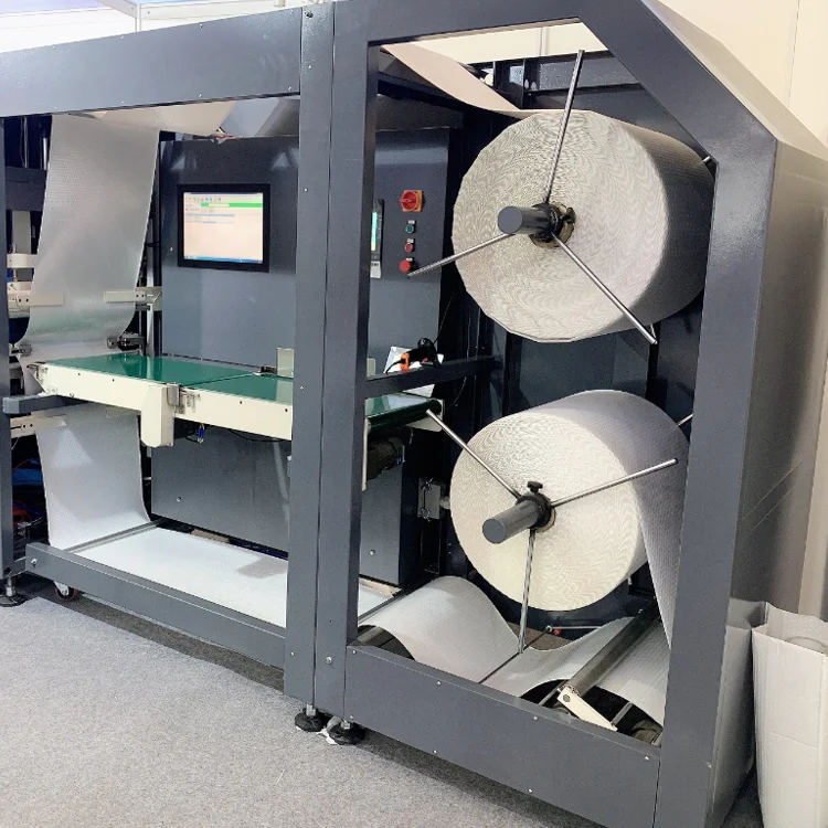 Automatic air bubble film paper protective packaging machine horizontal servo control air bubble film bag packing machine