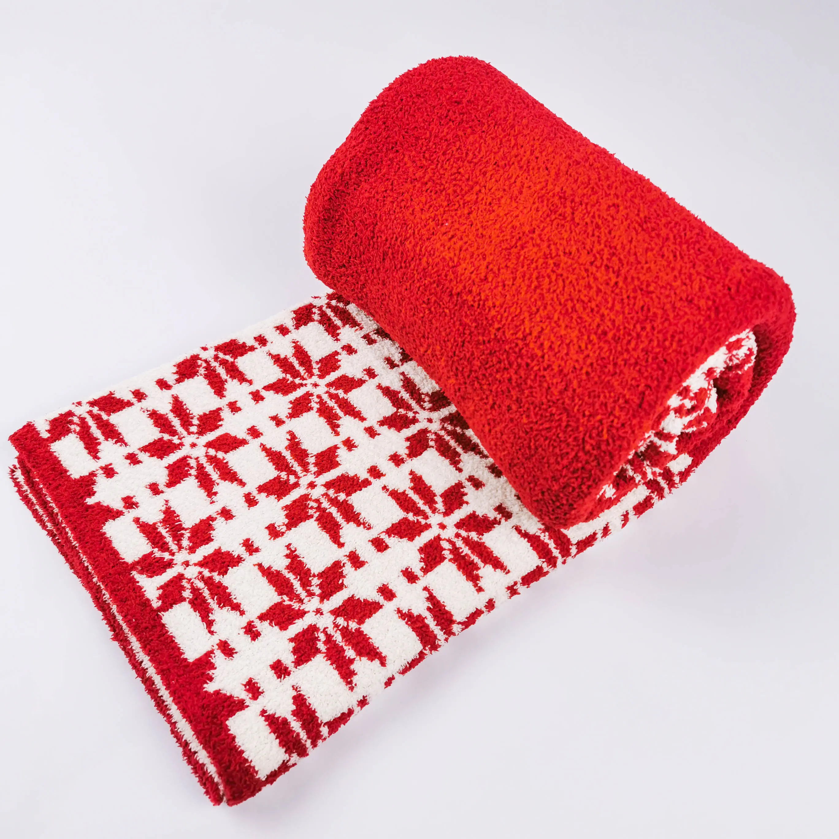 New design low MOQ soft touch 100%polyester Christmas knit throw blanket for home decor