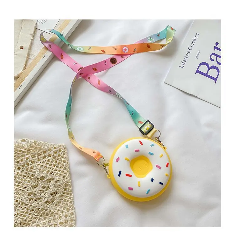 
New Cute Silicone Donut Kids Shoulder Bag Fashion All-match Trend Princess Shoulder Messenger Bag 