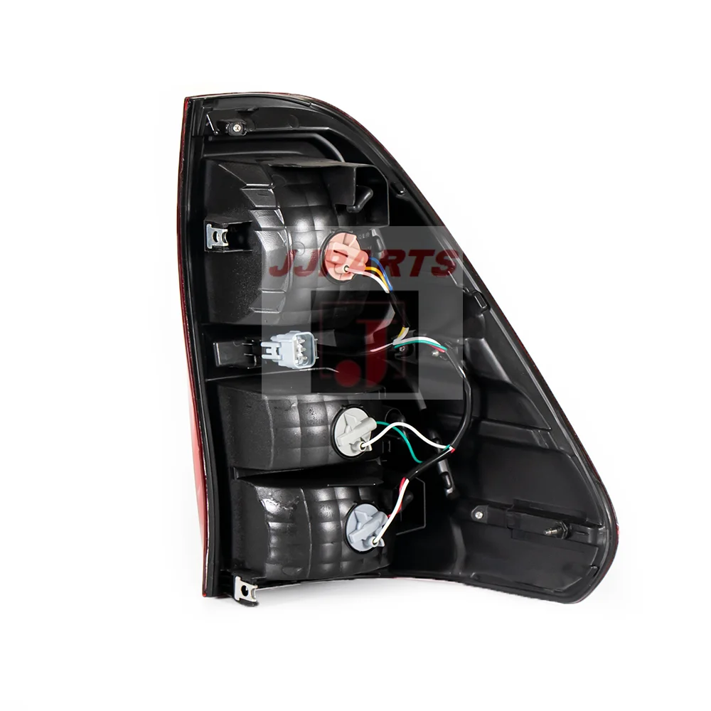 High quality Auto Car Tail Lamp Light For Toyota Hilux Revo 2015