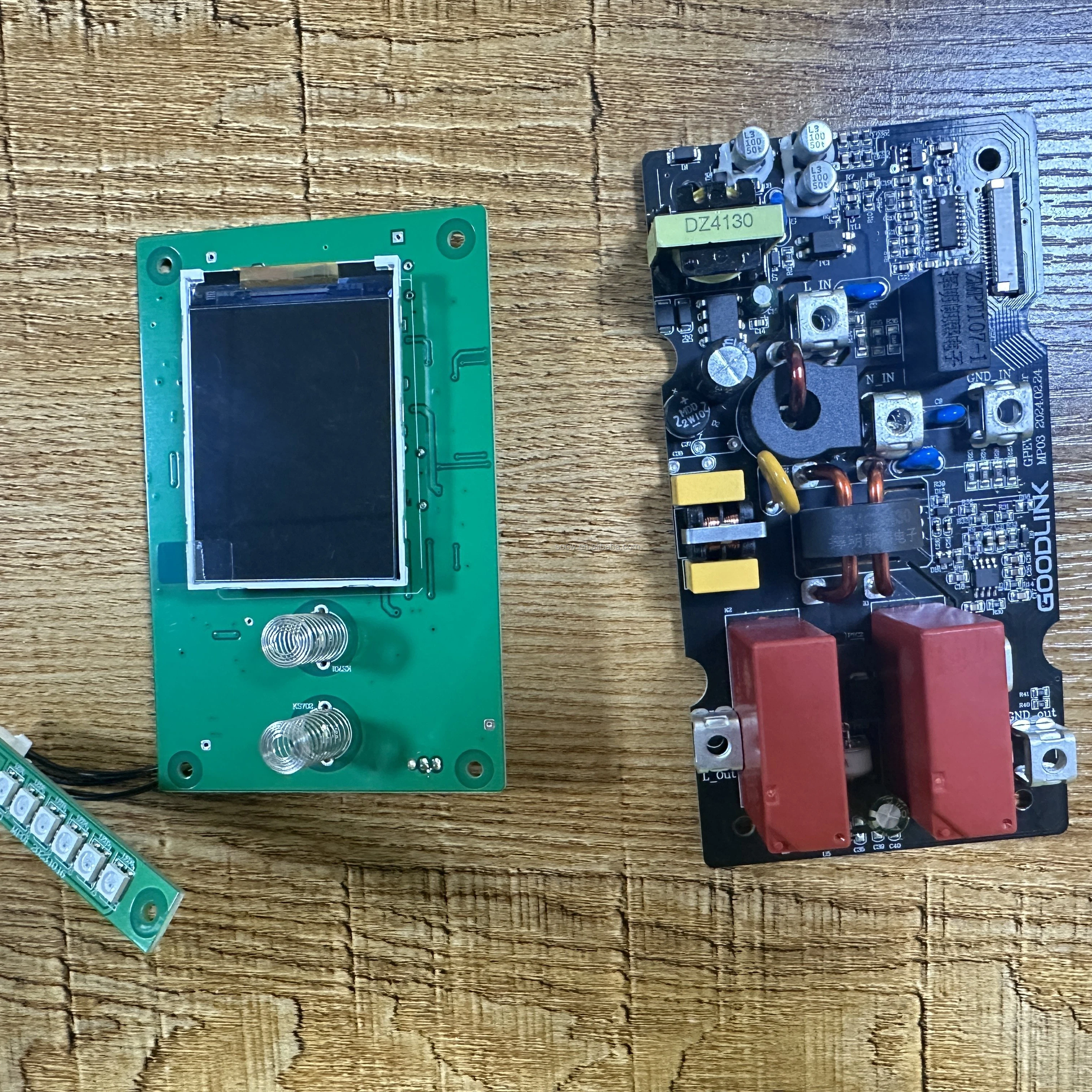 EV charger  PCBA  board 16A  32A 40A  adjustable current  type 2 1 GBT  Portable EV Charger with LCD Screen for EVSE car 7KW