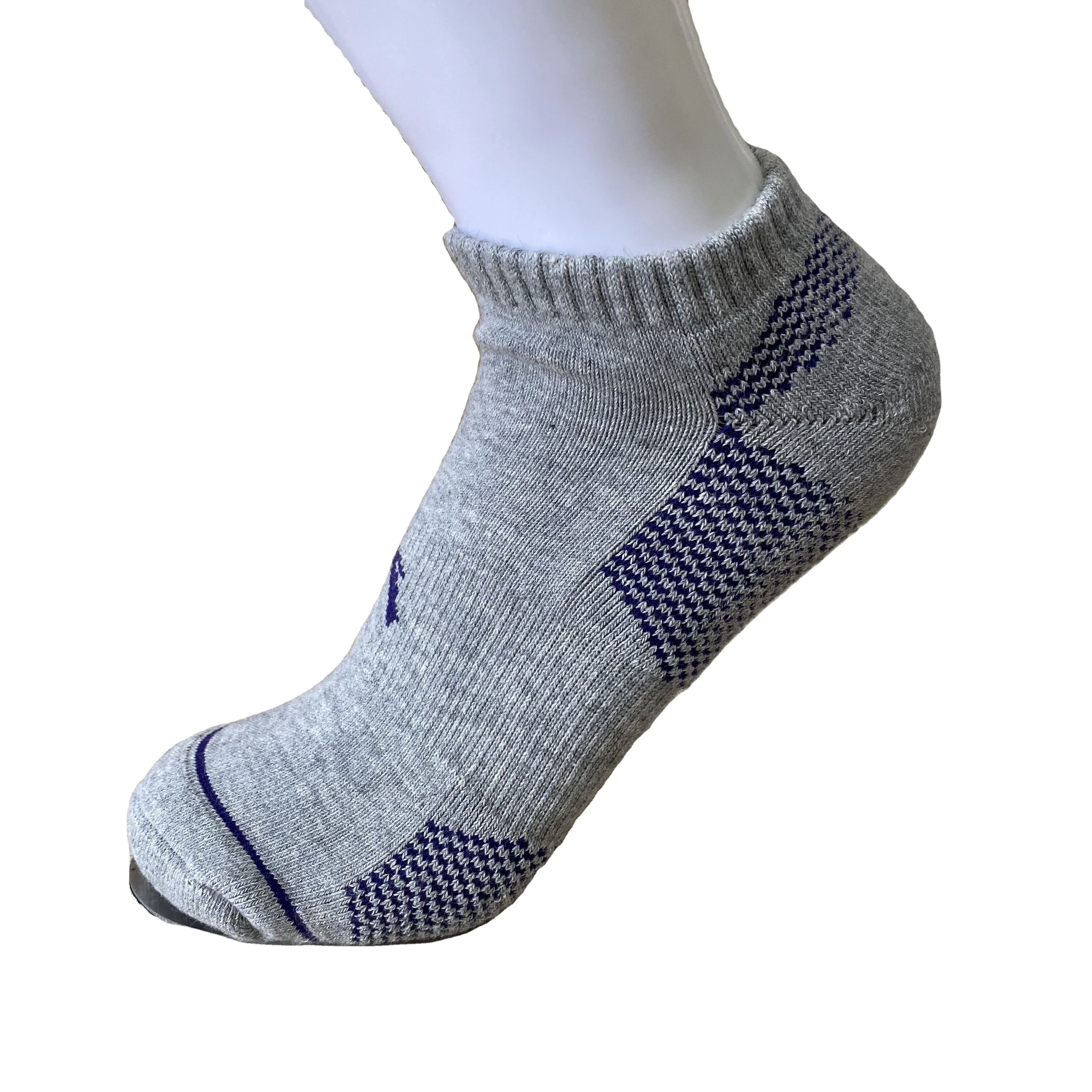 OEM crew men sport socks custom logo cotton athletic sports cycling socks men gym workout terry sport crew man sock