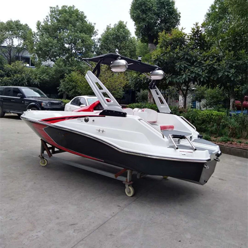 16 футов 6 пассажиров Стекловолоконная Правосторонняя консоль Лыжная лодка Сделано в Китае
