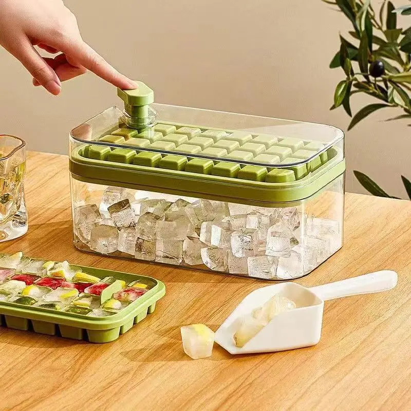 Plastic Ice Cream Mold Reusable Fun Shape Cover Ice Cube Tray  Large-capacity Pressing Wholesale  Creative Ice Maker Mold Set