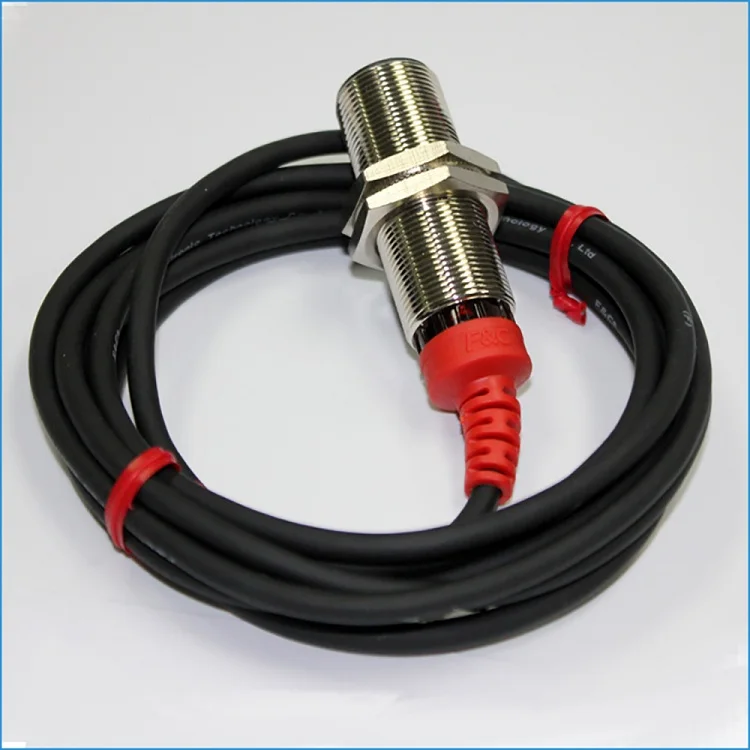 metal detecting sensor pnp inductive proximity sensor M18