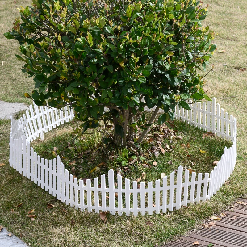 Set of 4 White Movable Plastic Plant Garden Border Small Fences Flexible Lawn Edging Easily Assembled