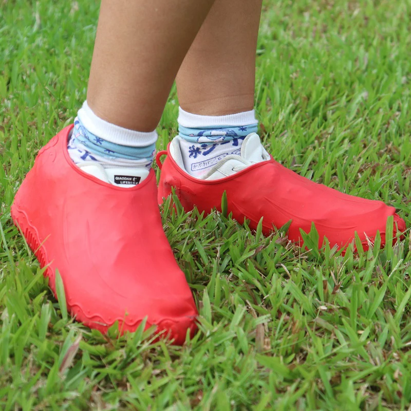 Slip Proof Flexible Easy Wear Shoe Rain Cover Waterproof Silicone Shoe Protection Cover
