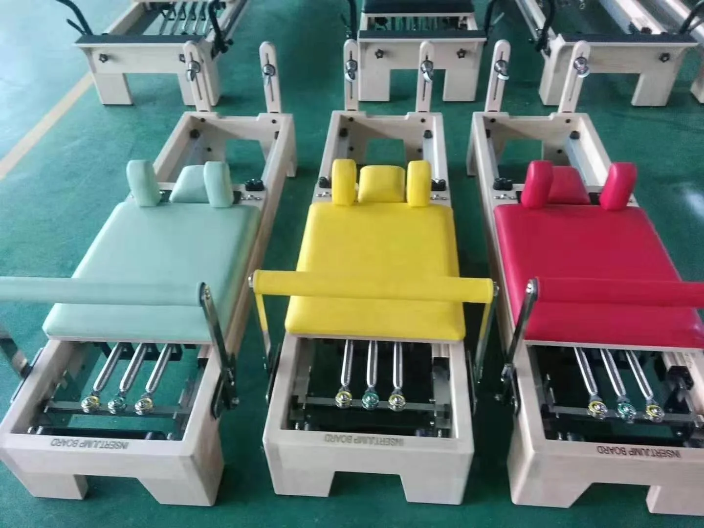 2022 Latest Kids Pilates Equipment Reformer for Kids Studio Center