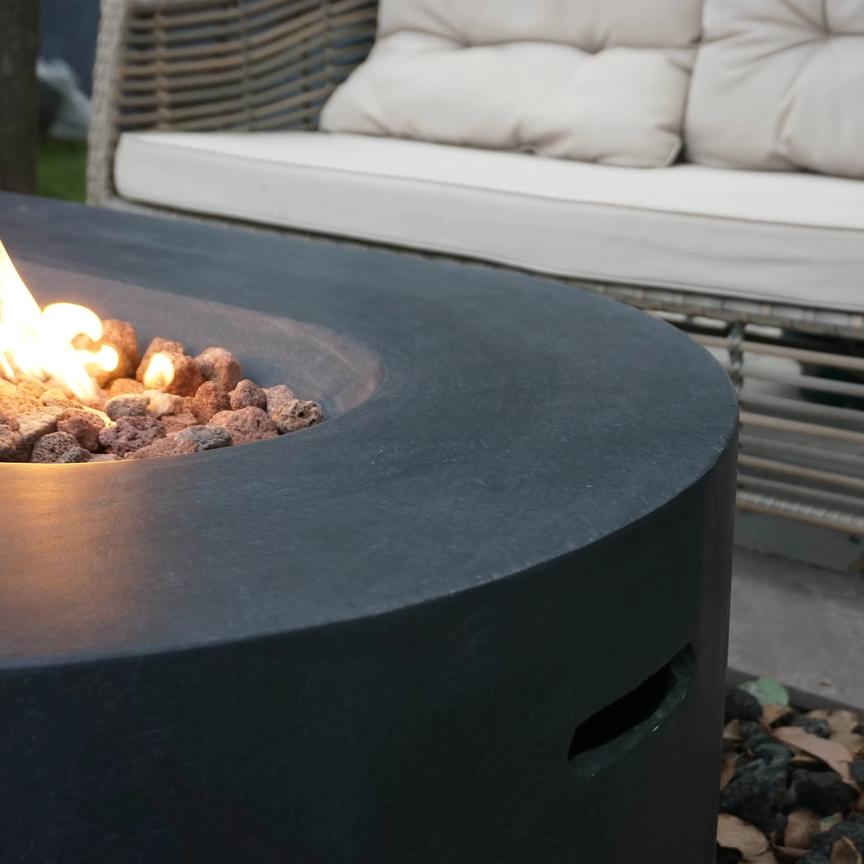 Backyard Large Size Concrete Fireplace SUS 304 Burner 55000BTUS Outdoor Propane Gas Fire Table