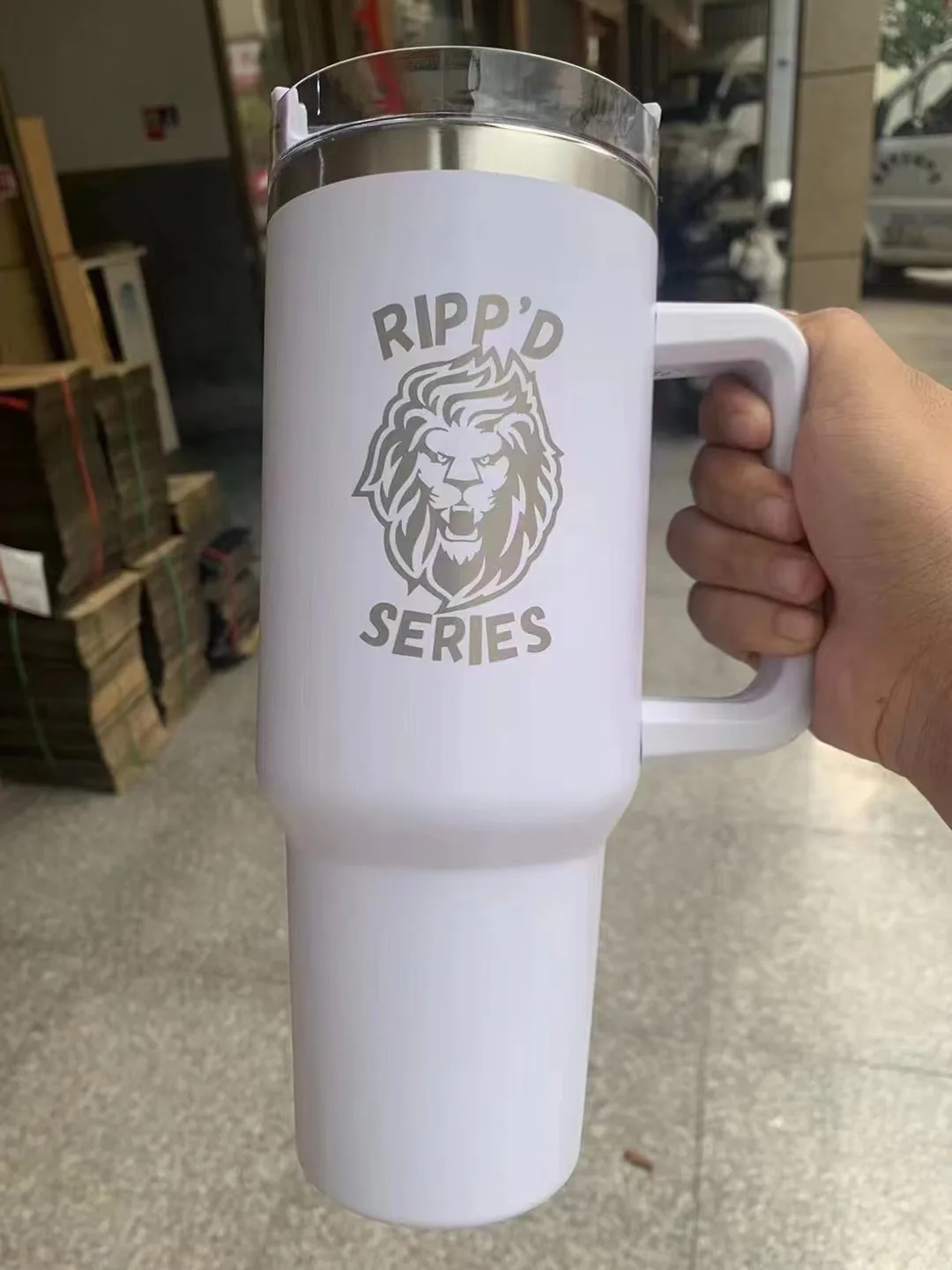 40oz tumbler (19).jpg