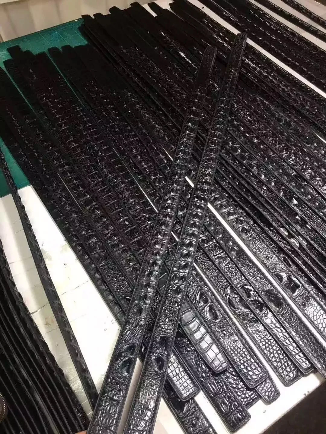 Genuine crocodile leather belts Alligator Leather Belt