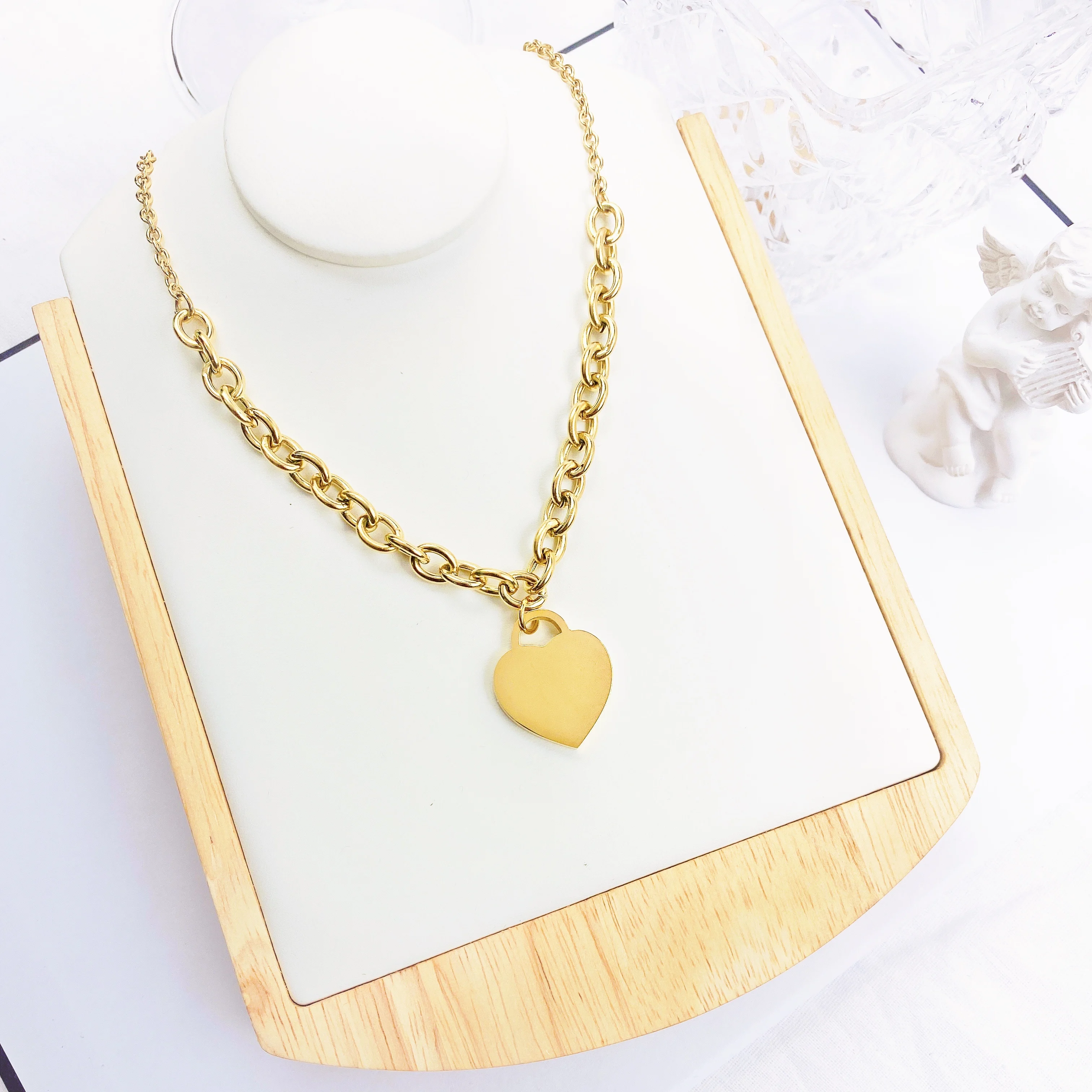 Surgical Steel Heart Pendant Necklace Lady Long Compound Chain Layer 18K Gold Necklace Jewelry Gift