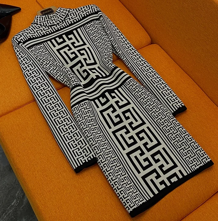 2024 Newest Designed Geometric Pattern Spring Lady Long Sleeve Stand Collar Slim Fitted Women Knit Short Dress