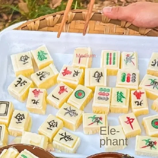 Mahjong yogurt block silicone mold DIY internet famous mahjong stir fried yogurt brown sugar chocolate silicone grinding tool