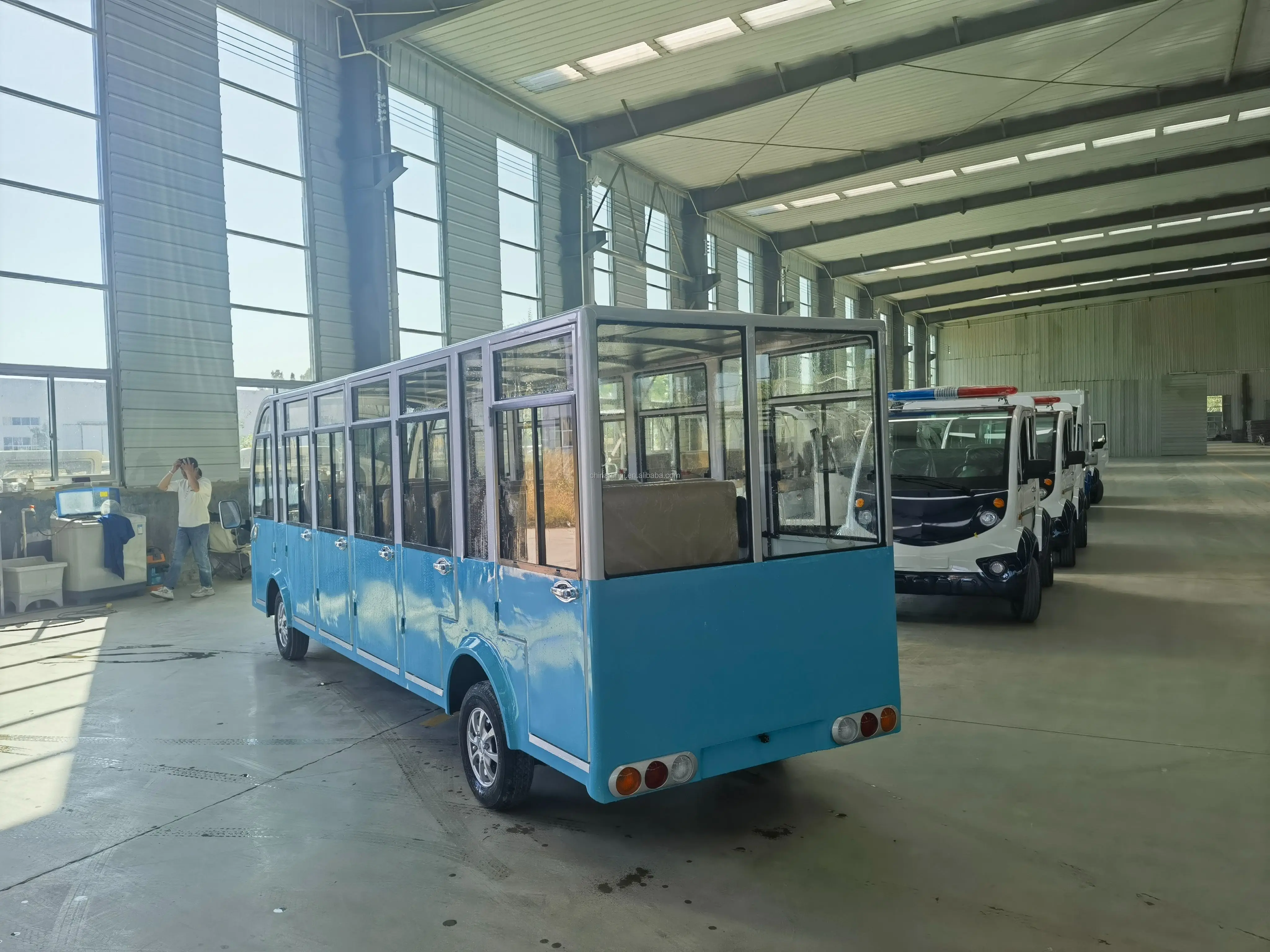 Оптовая Продажа с завода 6-рядный Электрический микроавтобус 12-17 мест экскурсионный автобус цена