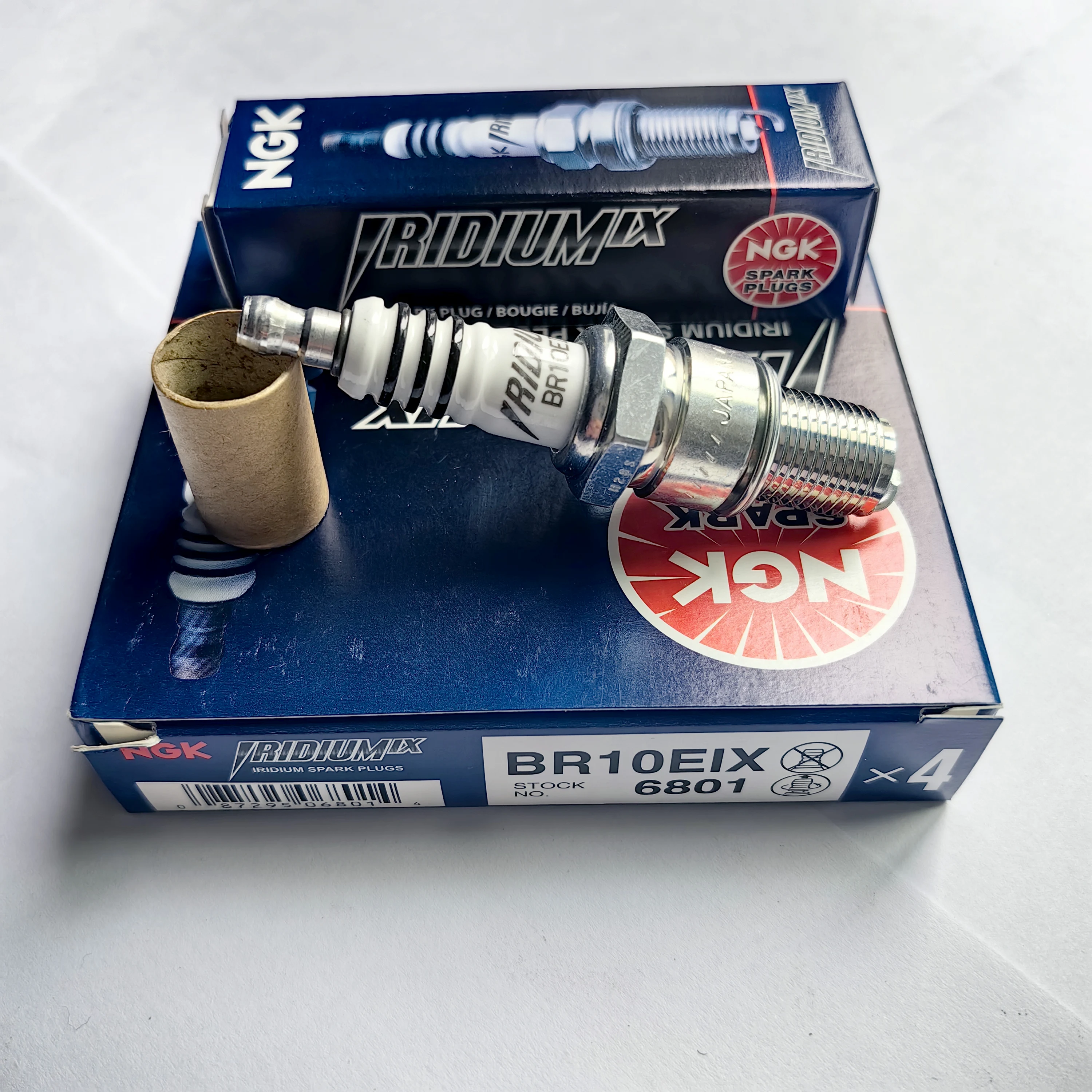 Motorcycle Engine Part Buja Original NGK Candle 6801 BR10EIX For Honda CR85R/R2 85 CC, CR80 80CC OEM 9807960679