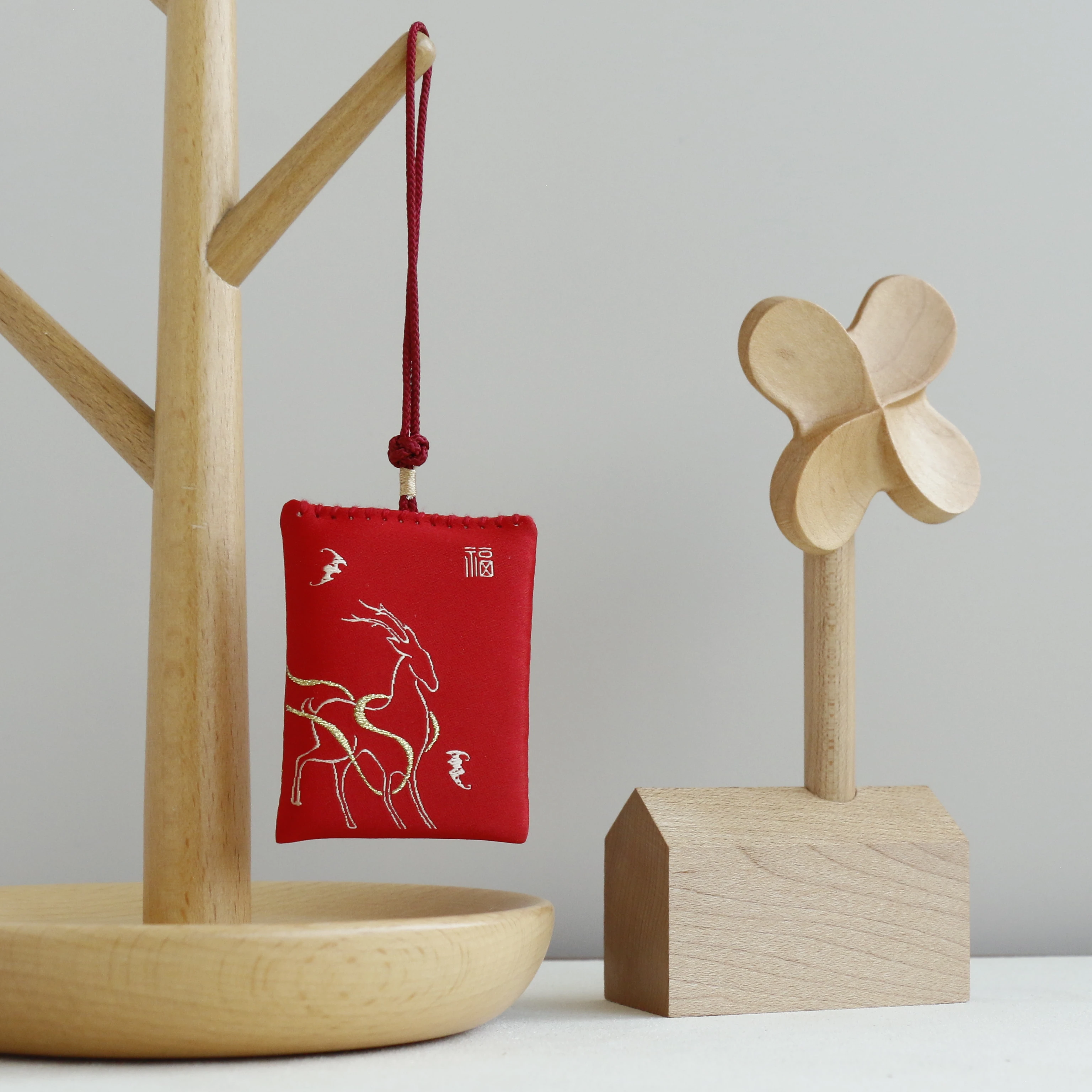 Chinese style silk embroidery hot sale item  Prayer Omamori Pray Fortune Health Wealth Bag Guard Talisman Pendant