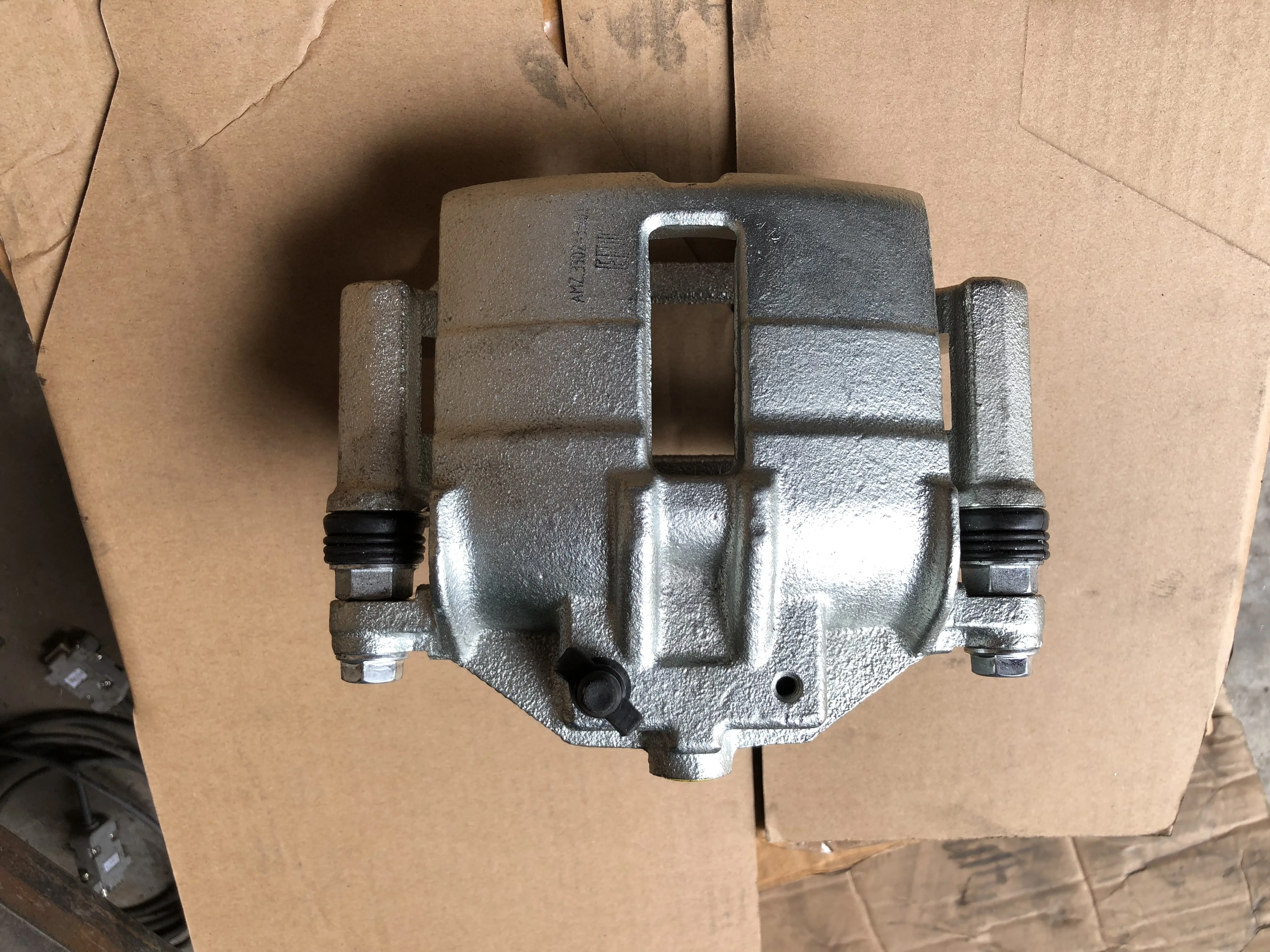 3302-3501136 37 Factory Performance Car Brake System Big Brake Kit Calipers