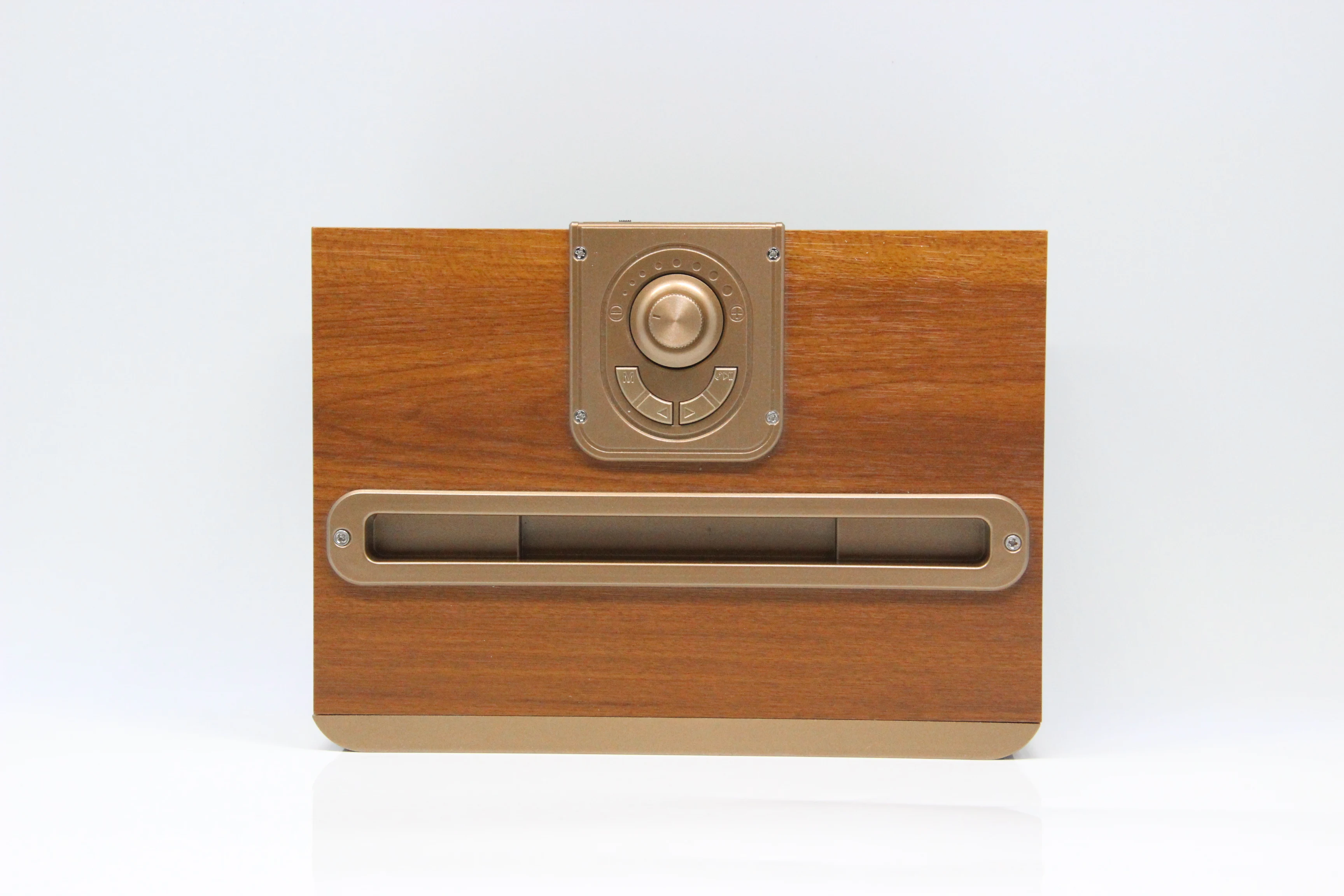 2022 Smart Tech Home Gadgets Sound Box Antique Wooden Portable Subwoofer Strong Bass Surround Sound Wireless Speaker