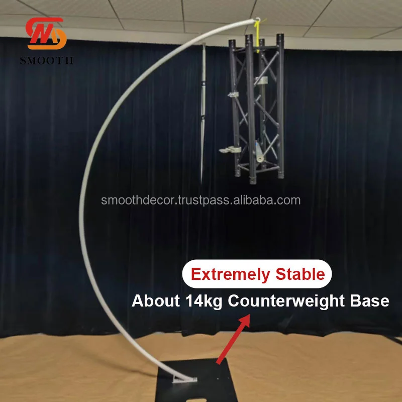 SMOOTH Hot Sale Tall Black Arch Chandelier Rack 3m Chandelier Stand for Wedding Party Decor