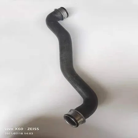 2045012582Automotive engine cooling system hose