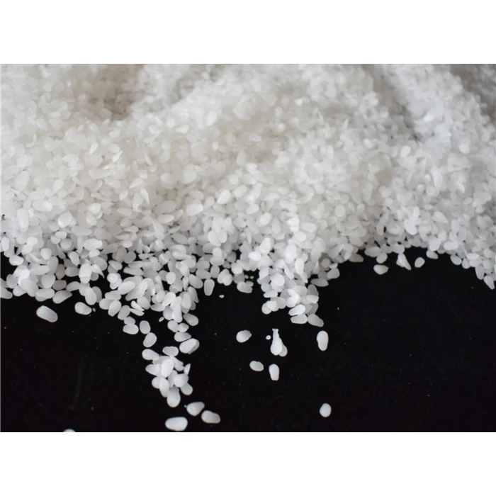 Свечи пчелиного воска и африканская ткань с принтом воска изготовлены из пчелиного воска