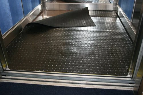 Резиновый настил для