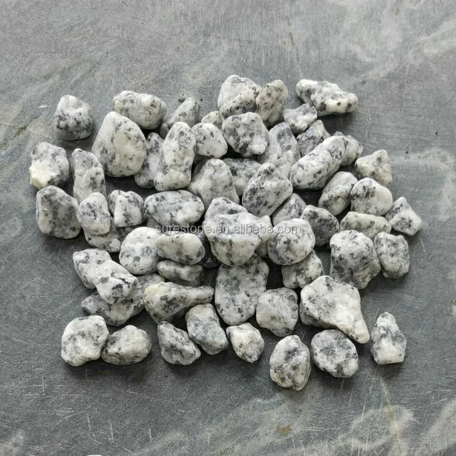 Cheap price multi color construction landscape gravel crushed stone chips for road paving