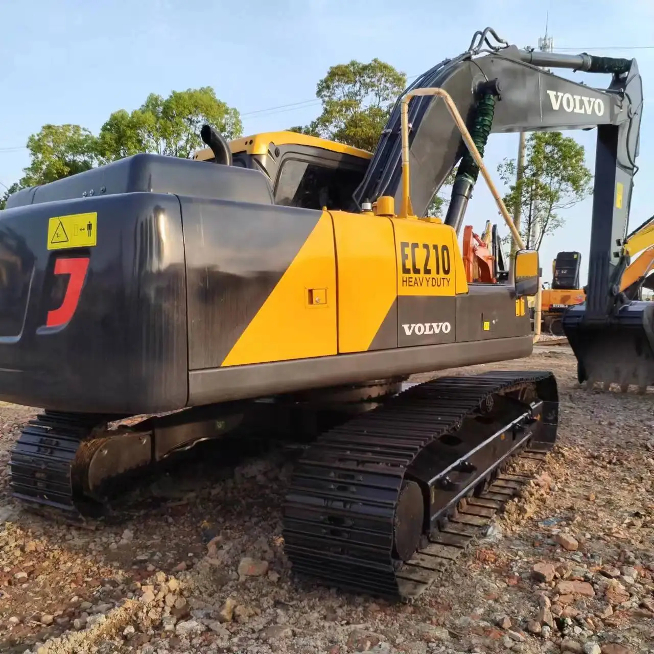 Подержанный гусеничный экскаватор Volvo Ec 210 б/у volvo 210d 20 тонн для тяжелой техники с хорошим состоянием