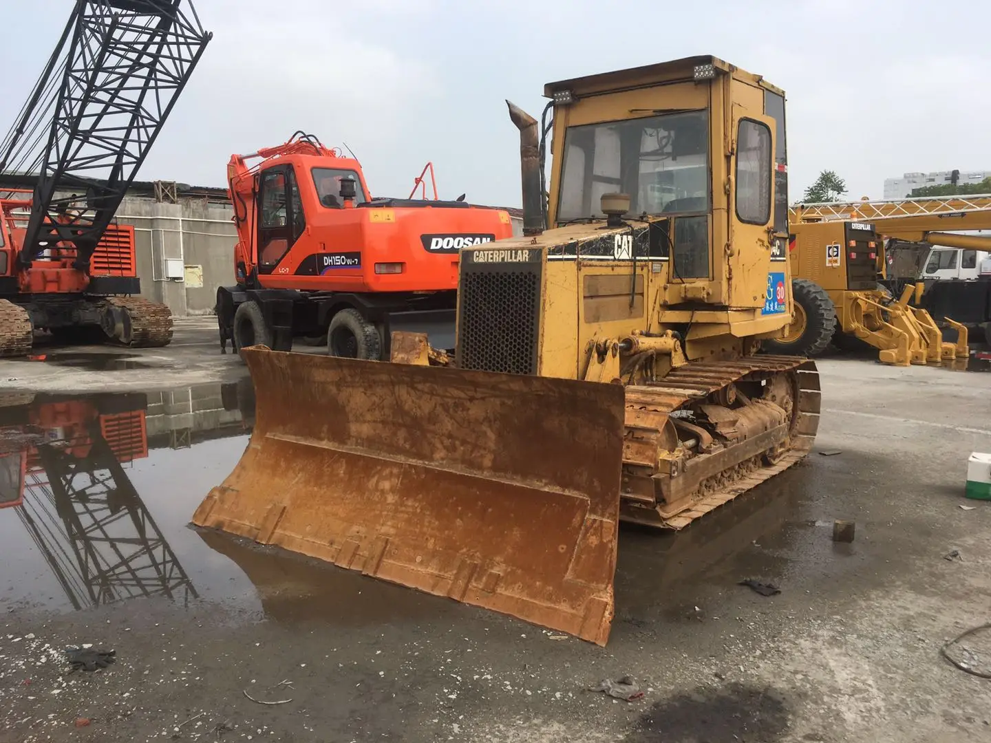 Used CAT D4C D4H Dozer CAT D4 Bulldozer For Sale