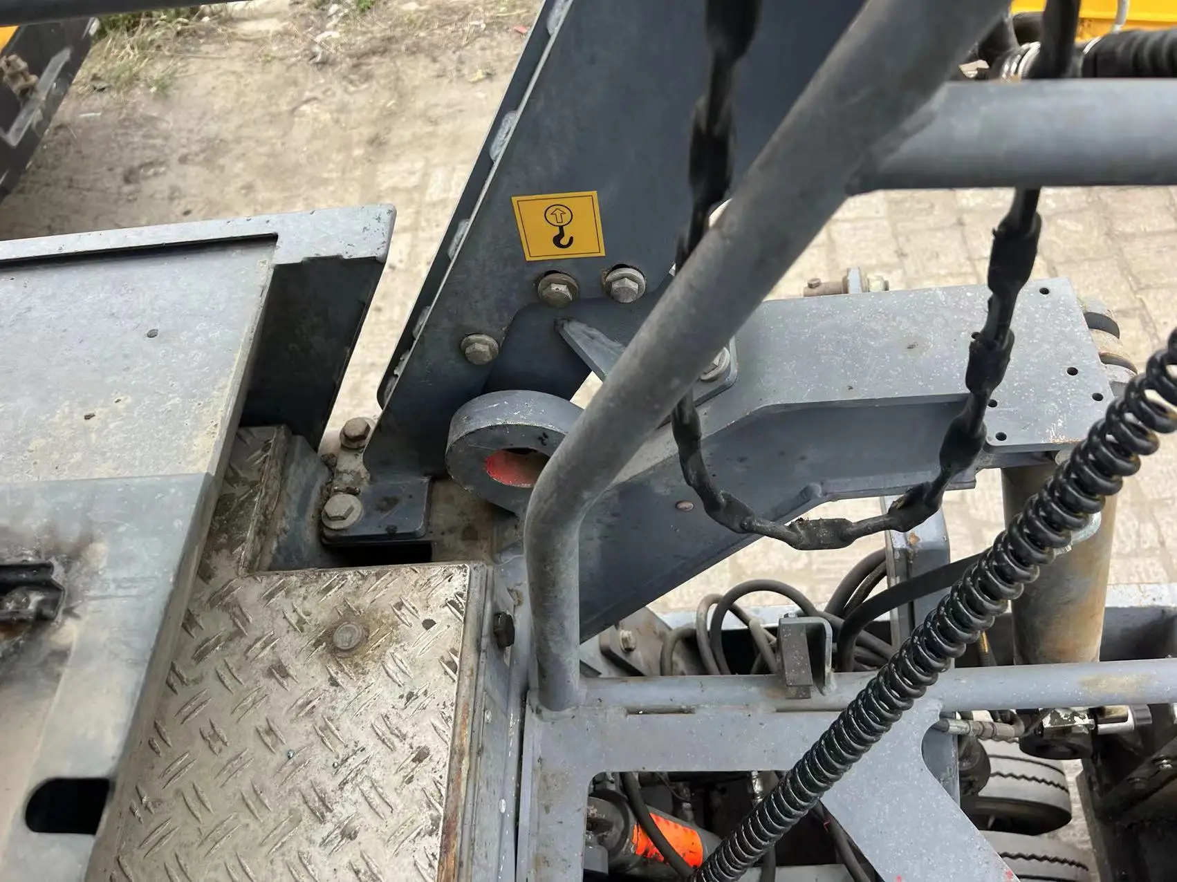 High Quality used Asphalt Concrete Roller Paver S1900-2 S1900-3 S2100-2 S2100-3 second-hand Paving Machine Road Leveling Machine