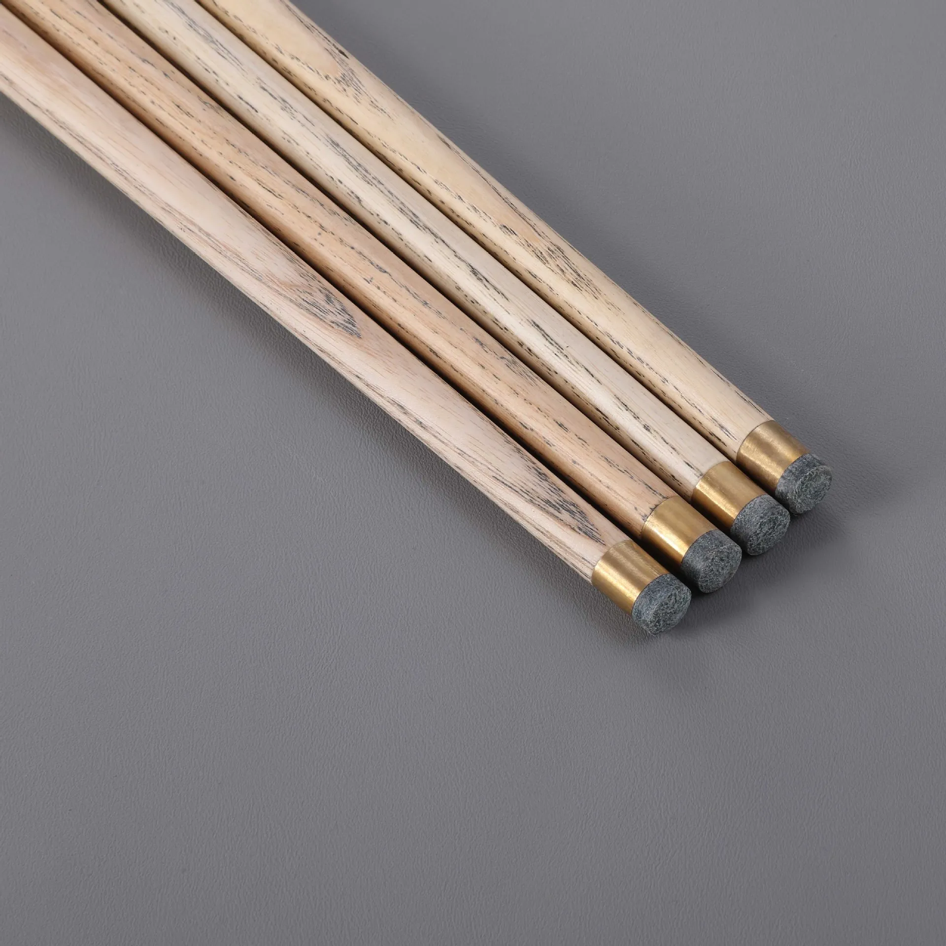 Billiard Cues Are Handmade 1/2 Water Mark Chinese-Style Black Tee Rod Snooker Cues Double-Section Handmade Water Mark