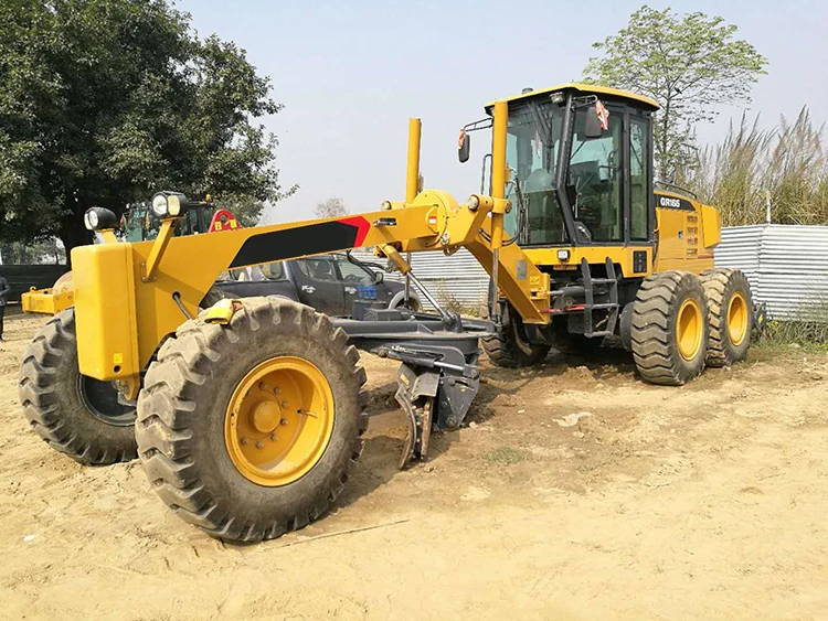 China New Motor Grader 135hp GR135 for Ground Leveling & Water Conservancy Construction